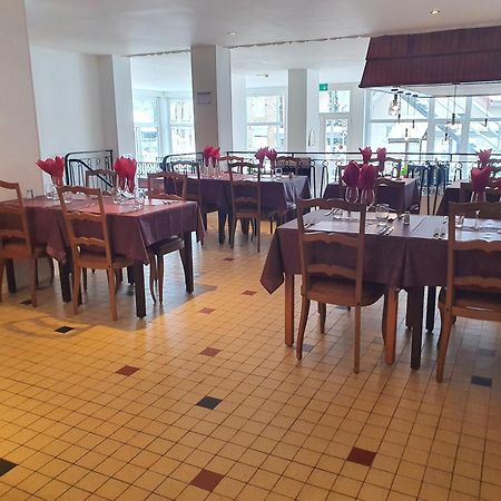 Hotel De La Promenade Bains-les-Bains Eksteriør bilde