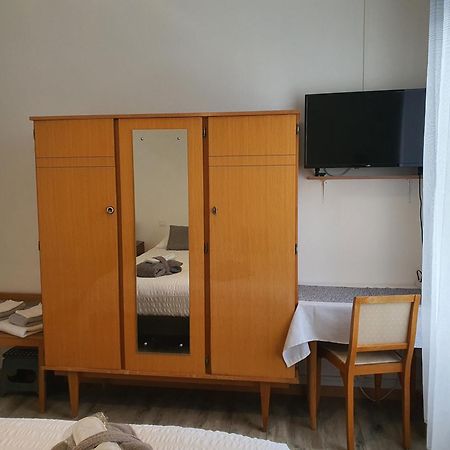 Hotel De La Promenade Bains-les-Bains Eksteriør bilde
