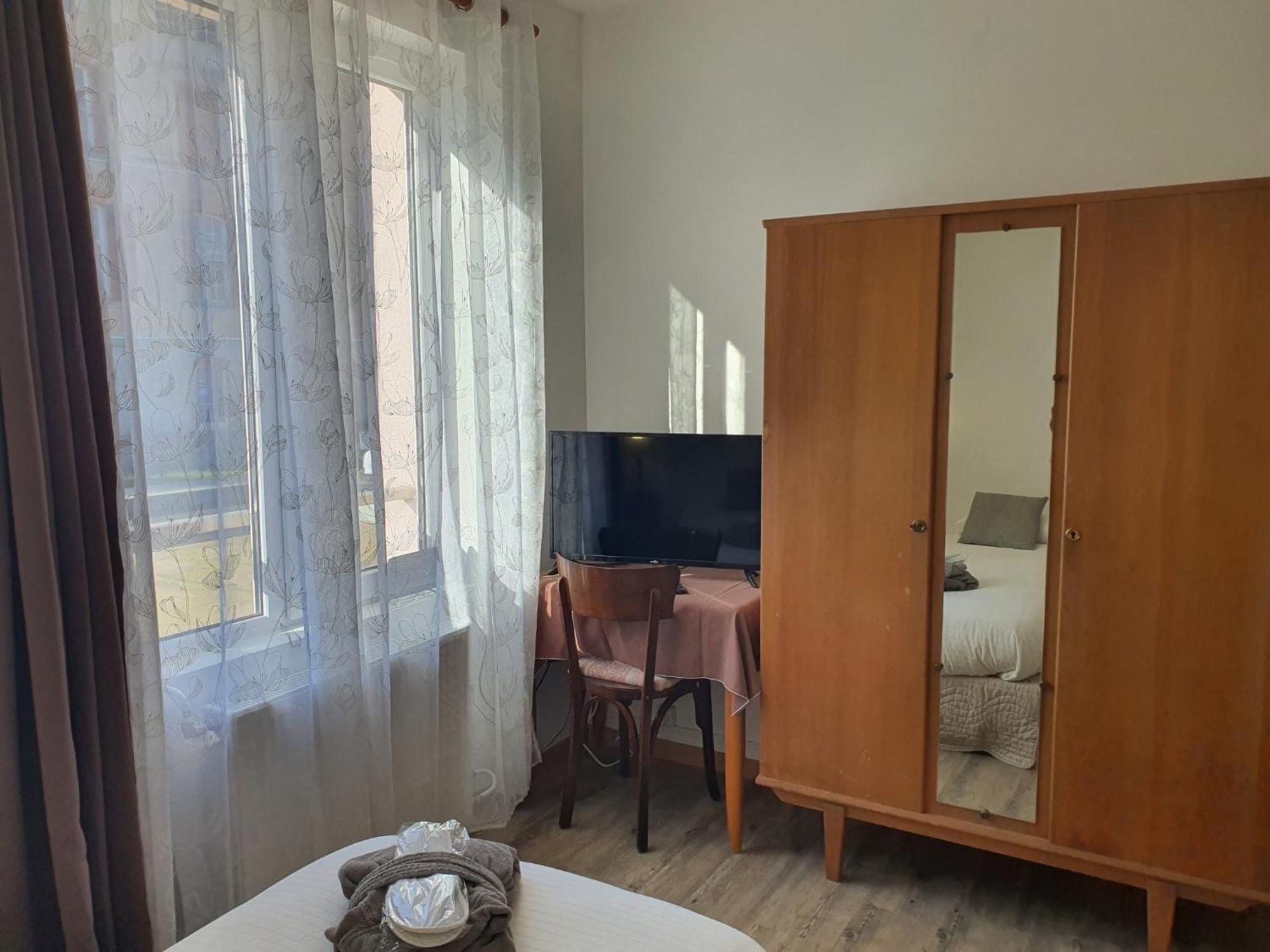 Hotel De La Promenade Bains-les-Bains Eksteriør bilde